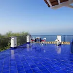 فيلة De Vivo Realty - Blue Skyline ماسّا لوبْرينسِ