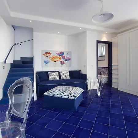 De Vivo Realty - Blue Skyline فيلة *