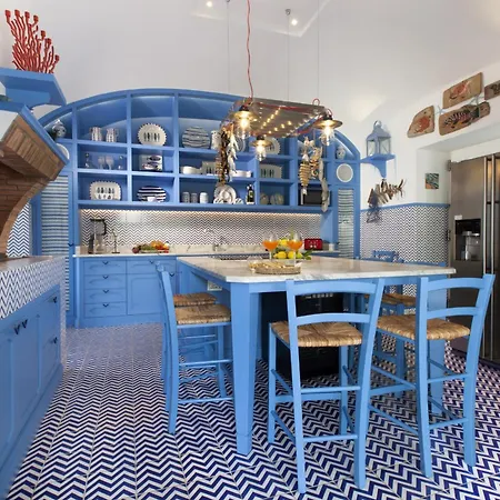 Villa Blue Skyline *