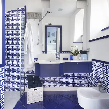 Estate4home - Blue Skyline Villa