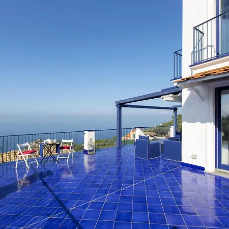 Blue Skyline Villa Massa Lubrense